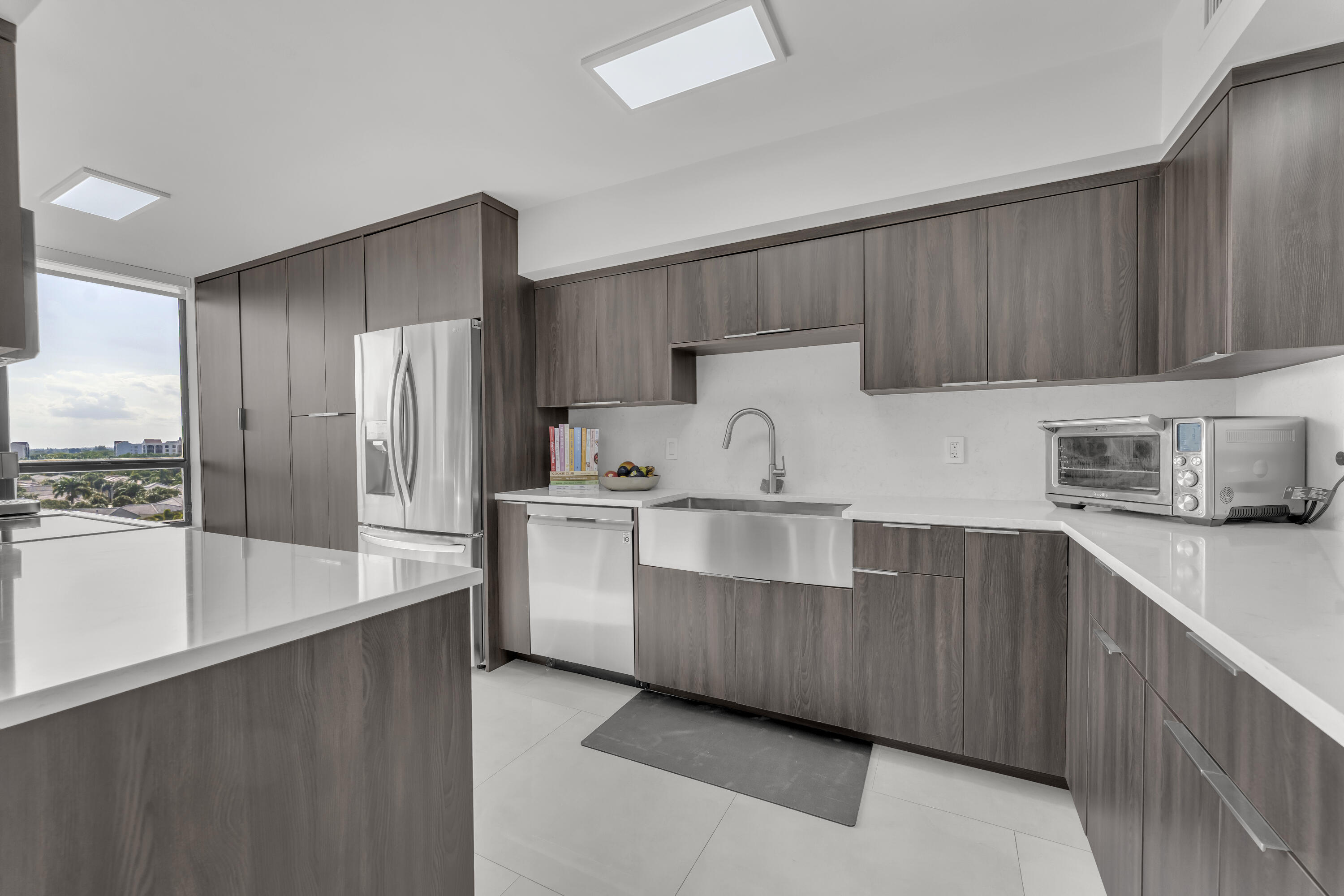 7178 Promenade Drive, Unit 801B Boca Raton, FL 33433 - Photo 5 of 46 kitchen