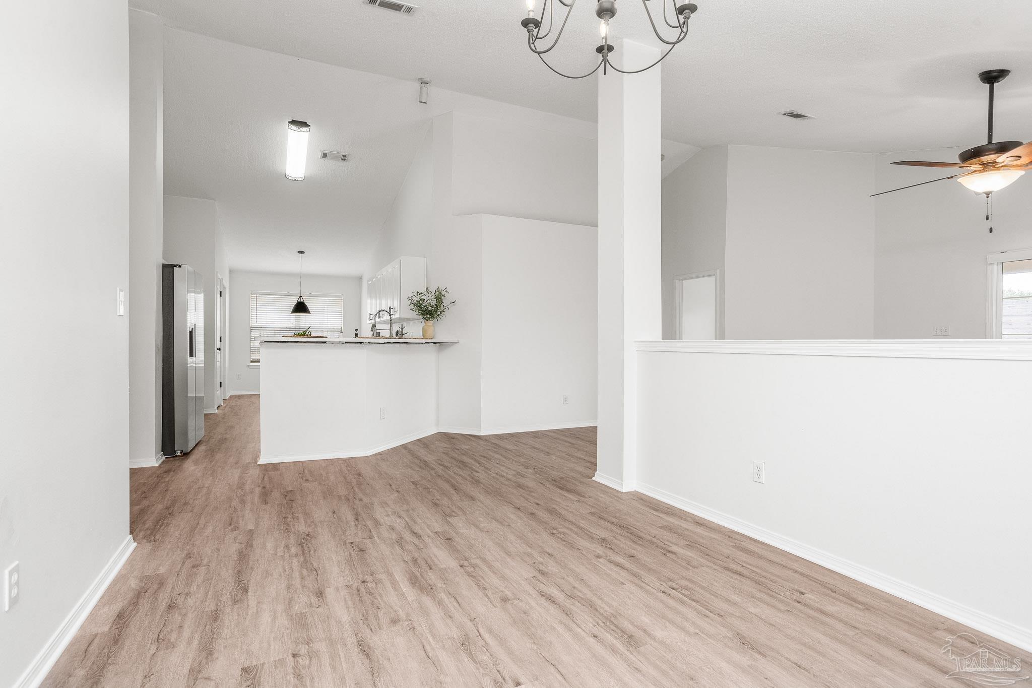 673 Hanley Downs Drive Cantonment, FL 32533 - Photo 17 of 39