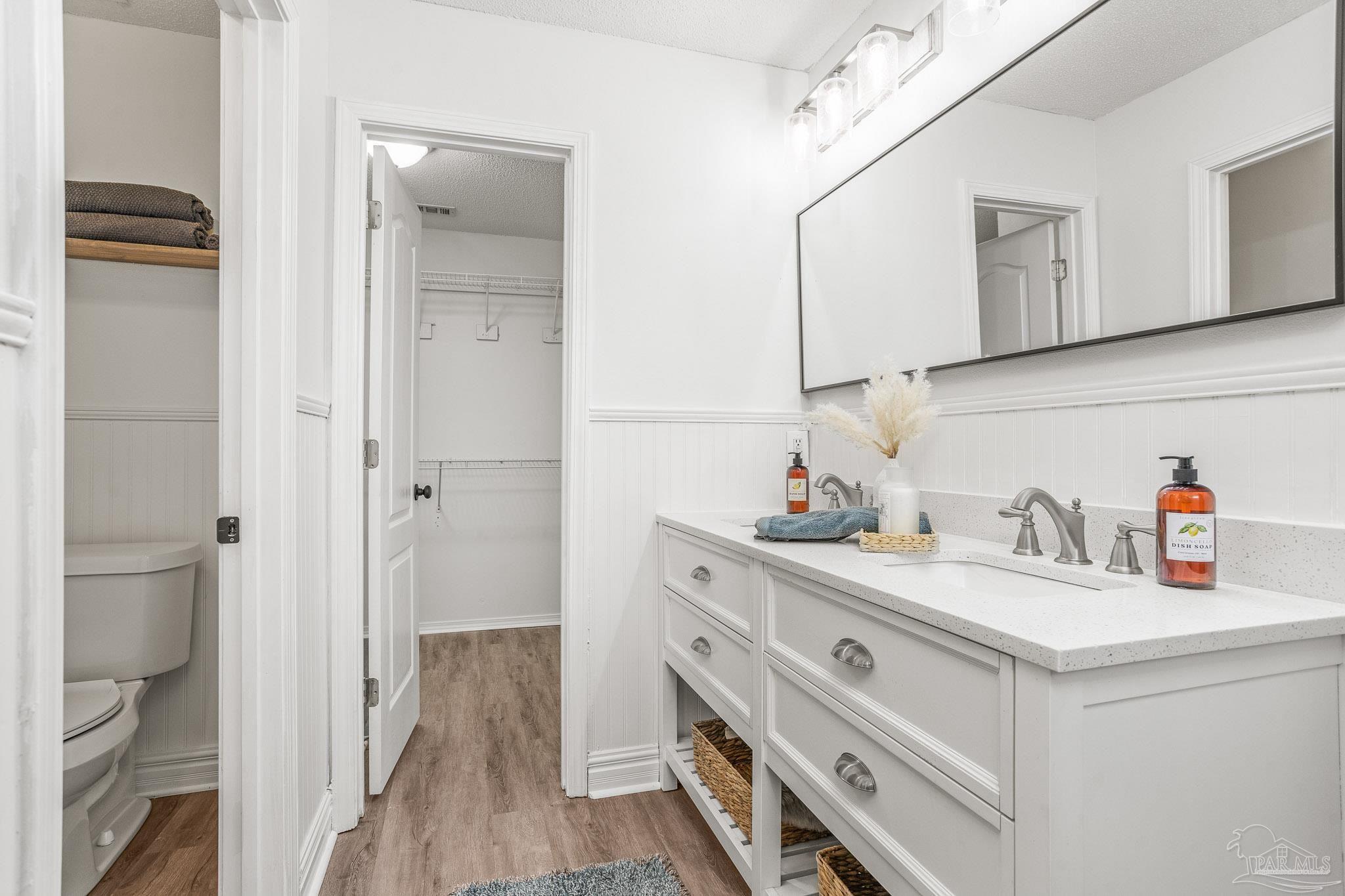 673 Hanley Downs Drive Cantonment, FL 32533 - Photo 29 of 39