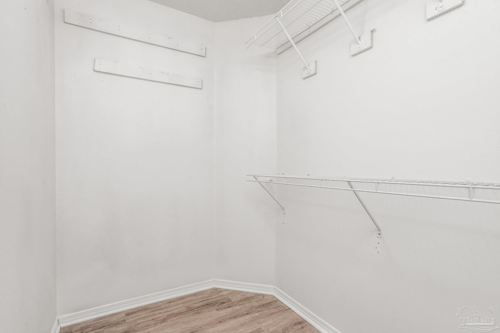 673 Hanley Downs Drive Cantonment, FL 32533 - Photo 30 of 39