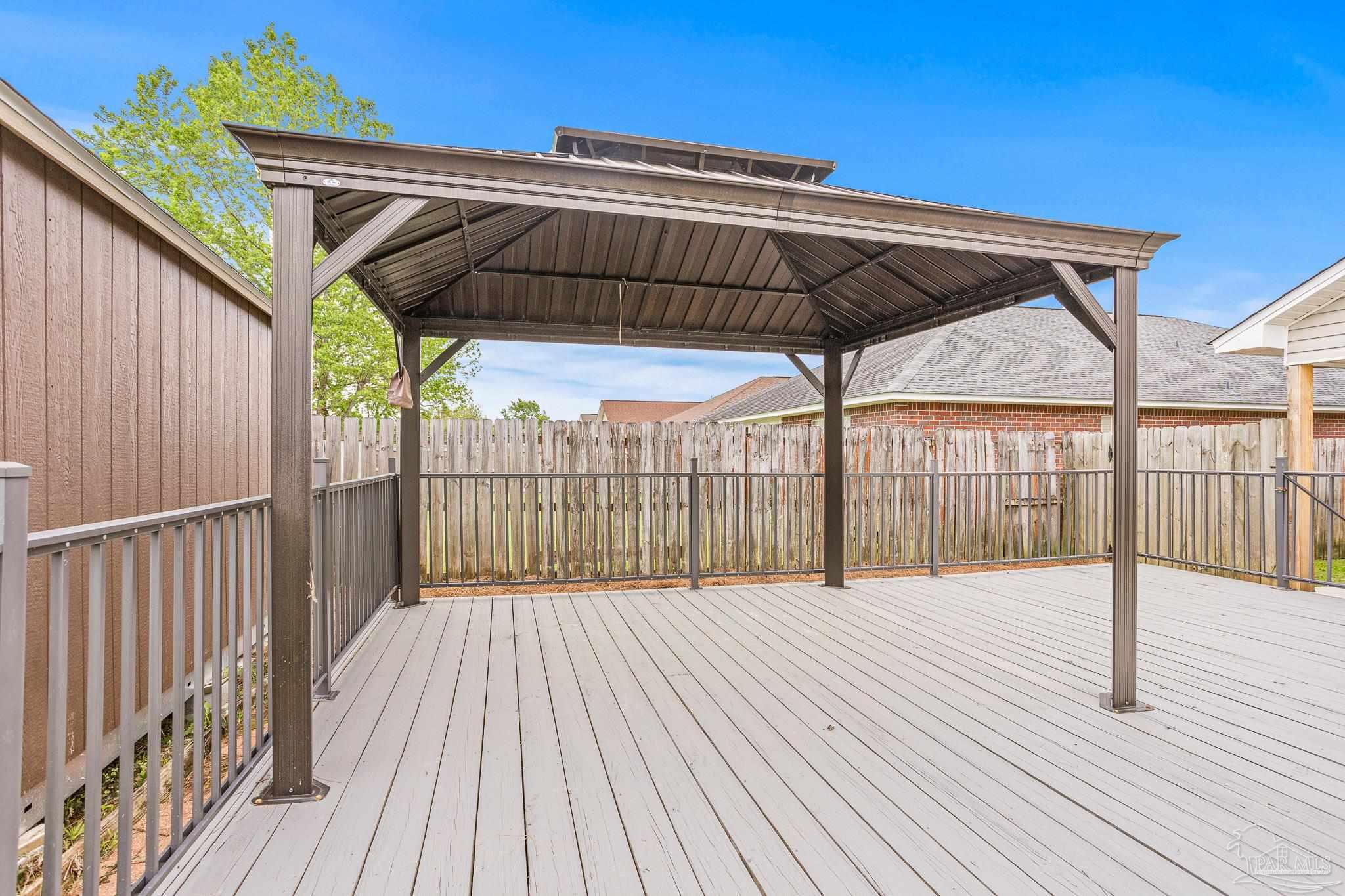 673 Hanley Downs Drive Cantonment, FL 32533 - Photo 37 of 39