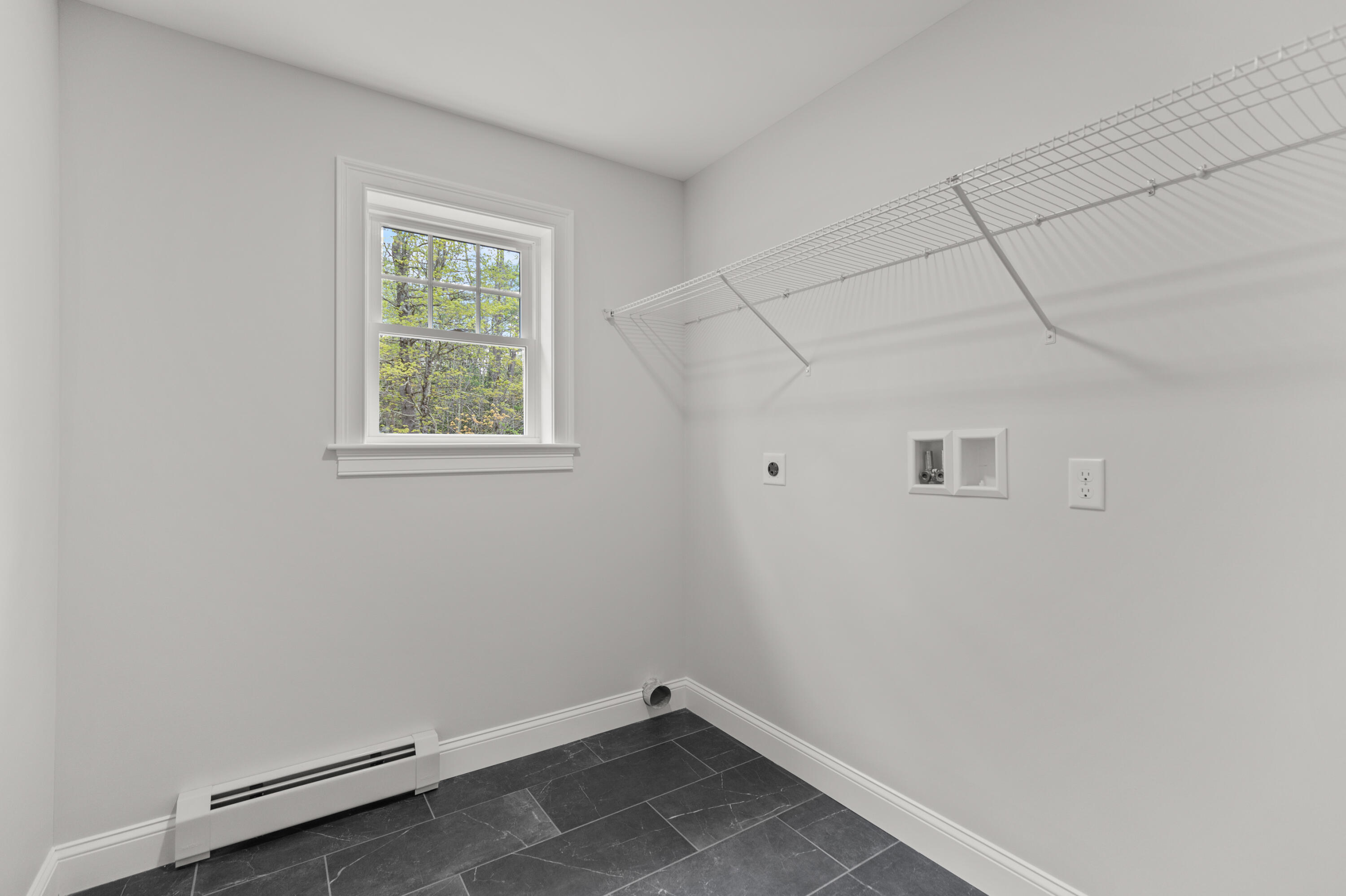 70 Simpson Road Saco, ME 04072 - Photo 15 of 60 70SimpsonRoadSaco_013