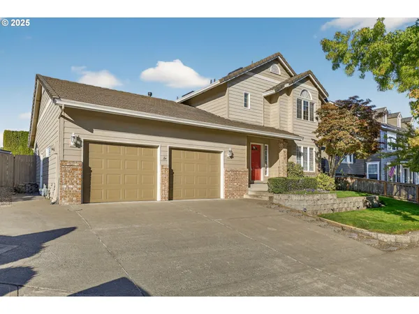 $569,000 | 535 Northeast 24th Street, Gresham, OR 97030