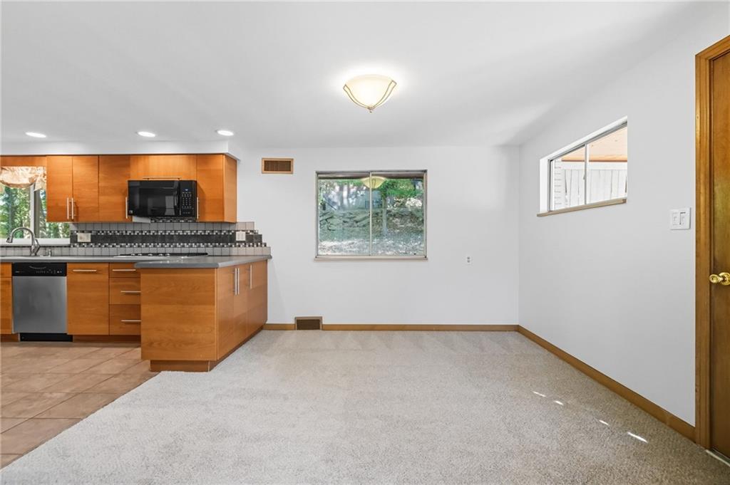 9400 Pannier Road Pittsburgh, PA 15237 - Photo 12 of 31 Gallery Image 12