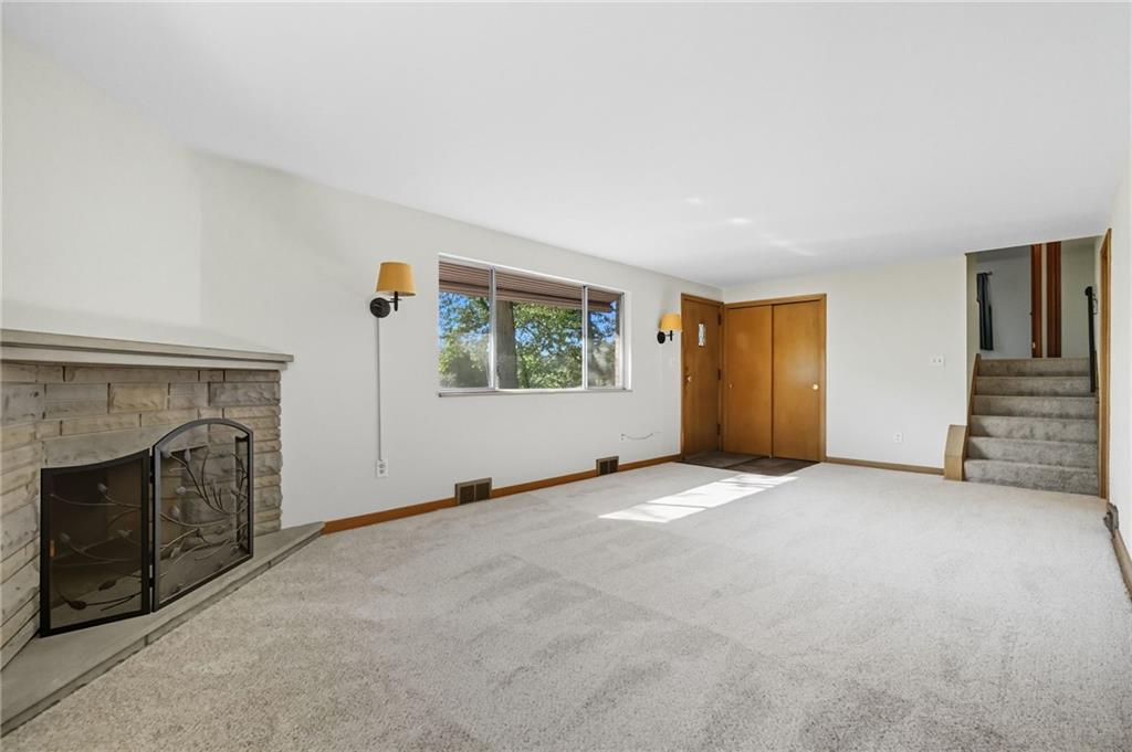 9400 Pannier Road Pittsburgh, PA 15237 - Photo 5 of 31 Gallery Image 5