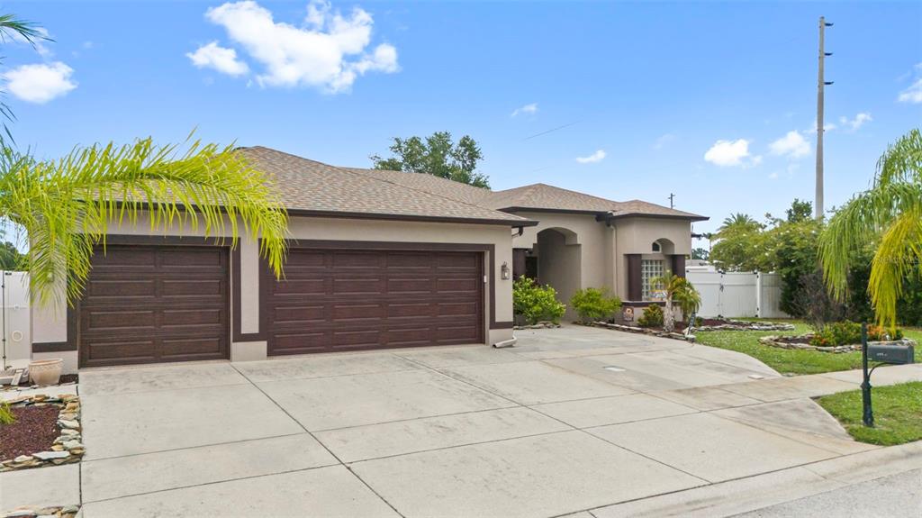 8000 Baytree Drive New Port Richey, FL 34653 - Photo 1 of 80 Gallery Image 1