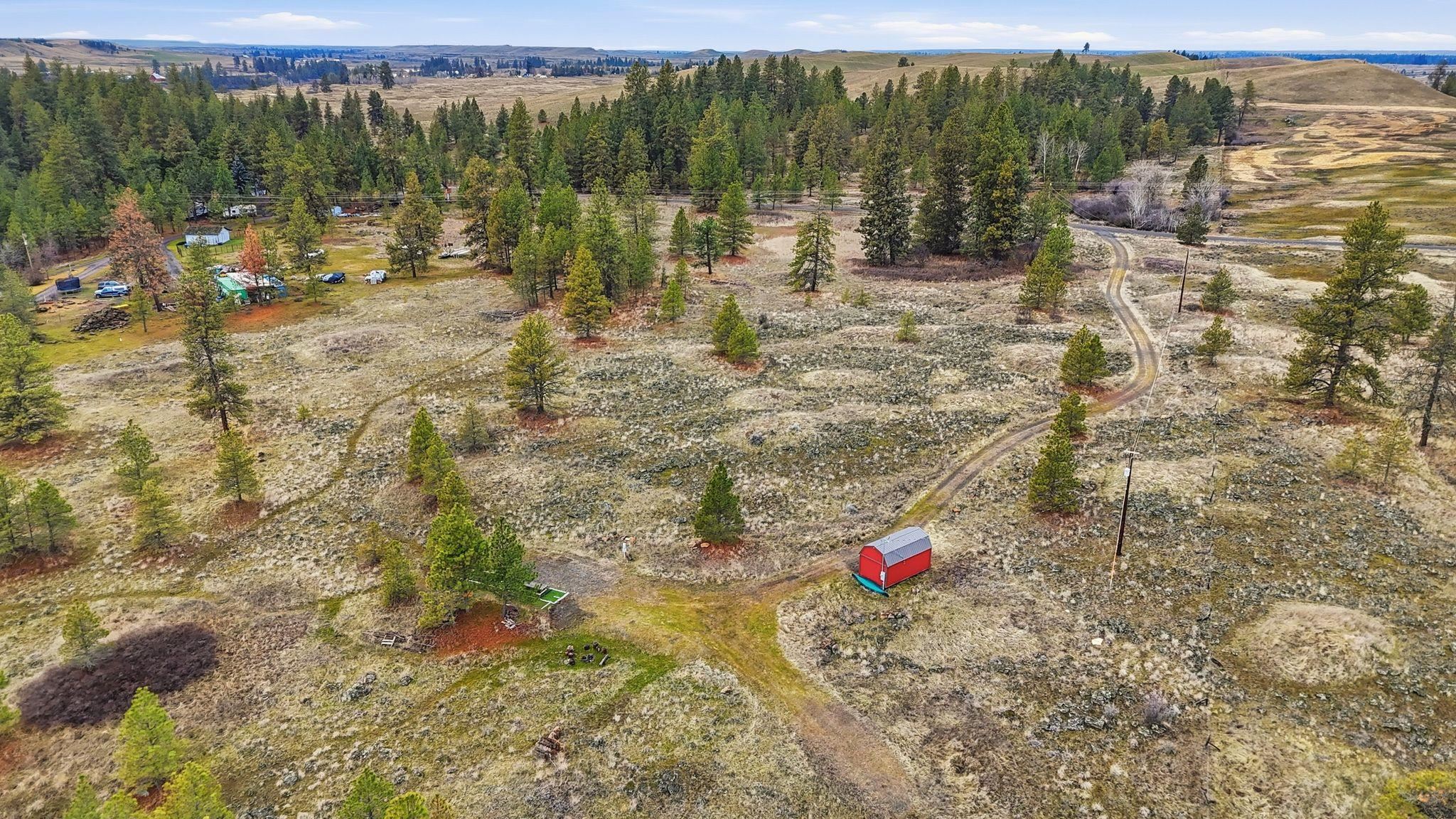 20307 West Sterling Road Cheney, WA 99004 - Photo 5 of 31 Gallery Image 5