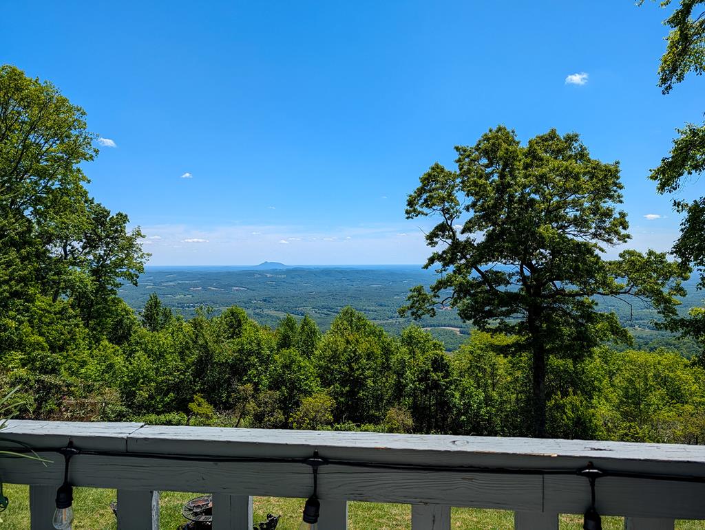 518 Rhododendron Road Hillsville, VA 24343 - Photo 10 of 43 Gallery Image 10