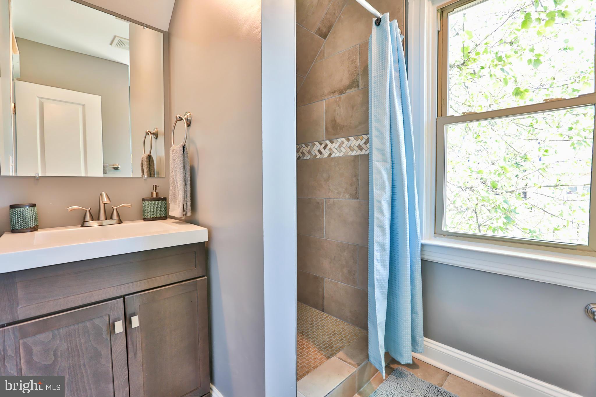 403 Walcott Road Baltimore, MD 21206 - Photo 24 of 29 Deluxe Finishes