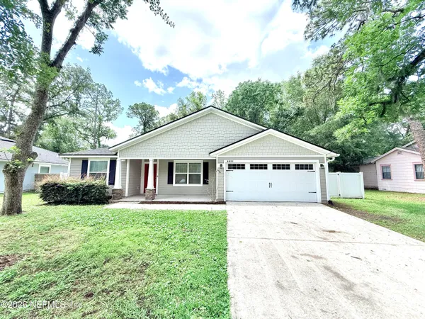 $1,950 | 6822 Mc Mullin Street, Jacksonville, FL 32210