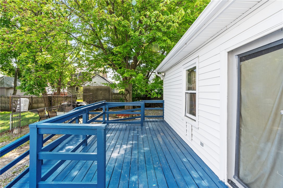 61 Warwick Road Pawtucket, RI 02861 - Photo 18 of 22 Deck