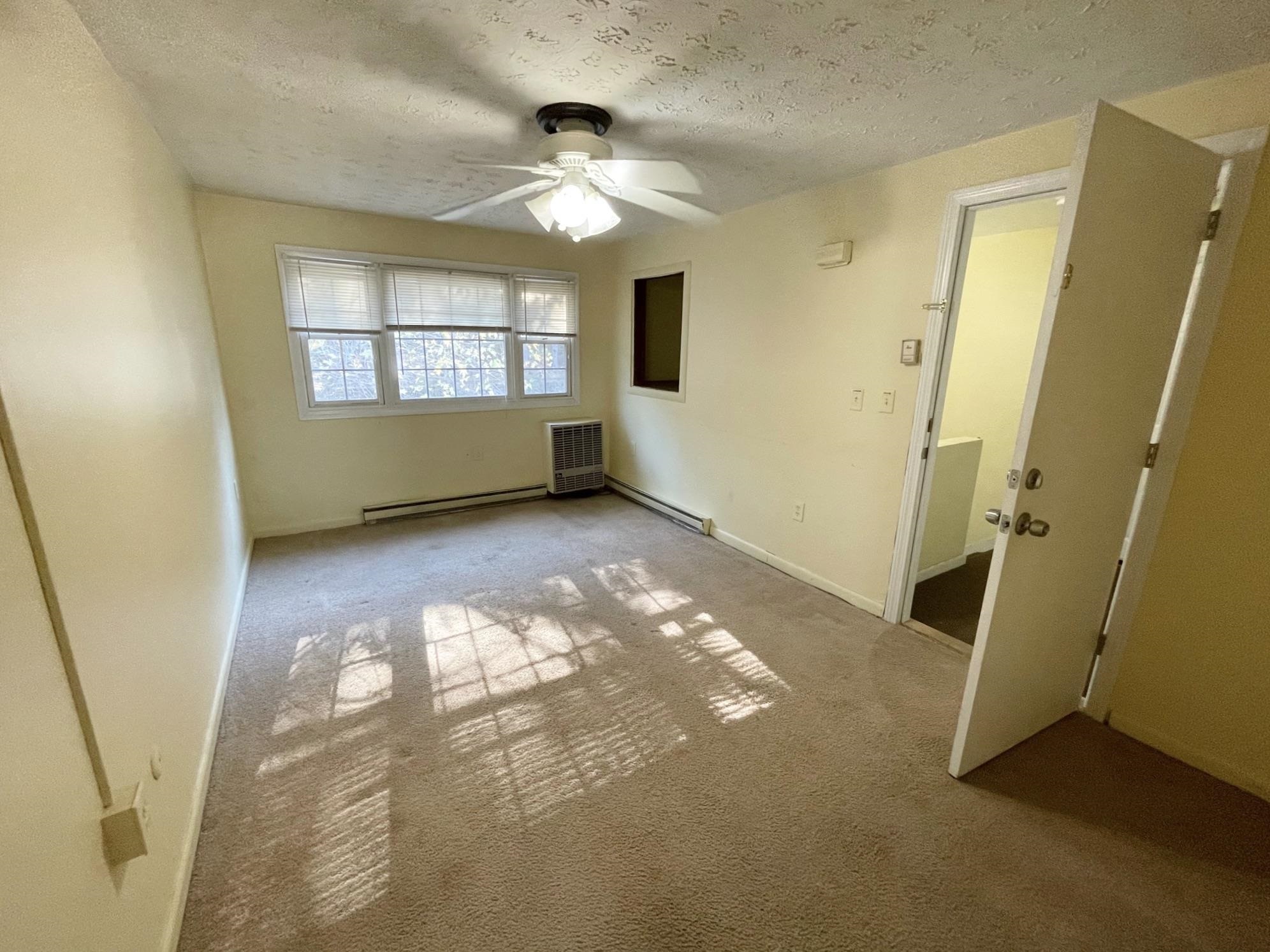 22 B Mitchell Street Manchester, NH 03103 - Photo 3 of 11