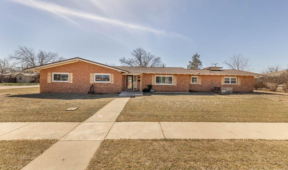 807 Main Street Post, TX 79356 - Photo 1 of 25 Photo 1