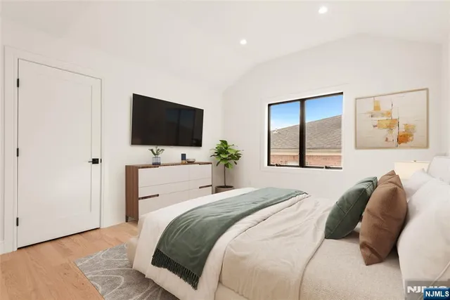 $1,400,000 | 230 8th Street, Unit A, Palisades Park, NJ 07650