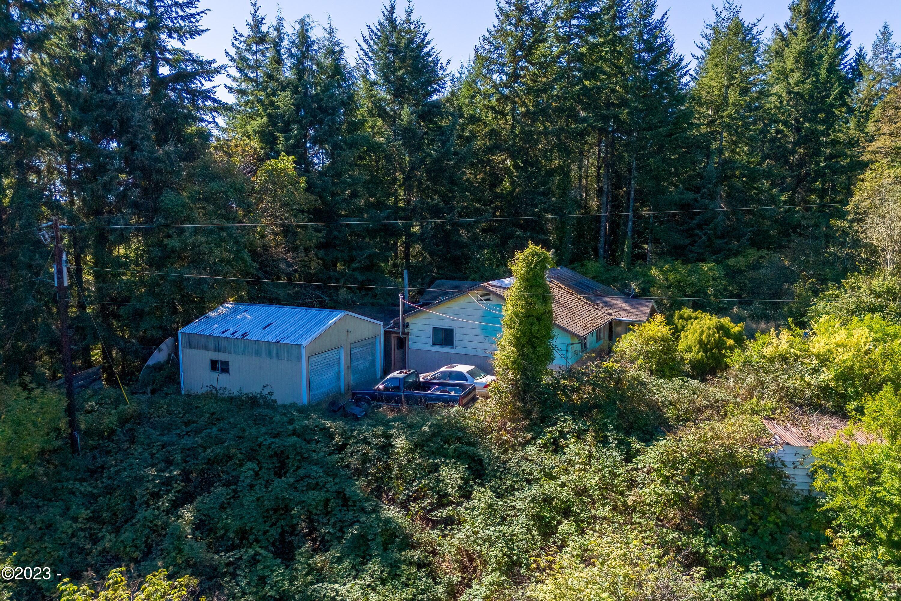 3728 North Bayview Road Waldport, OR 97394 - Photo 8 of 12 3728 N BAYVIEW RD