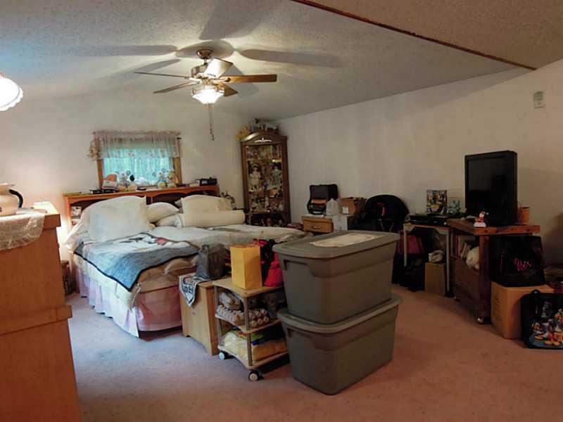 236 Bowles Road Caribou, ME 04736 - Photo 9 of 23 Massive Master Bedroom!