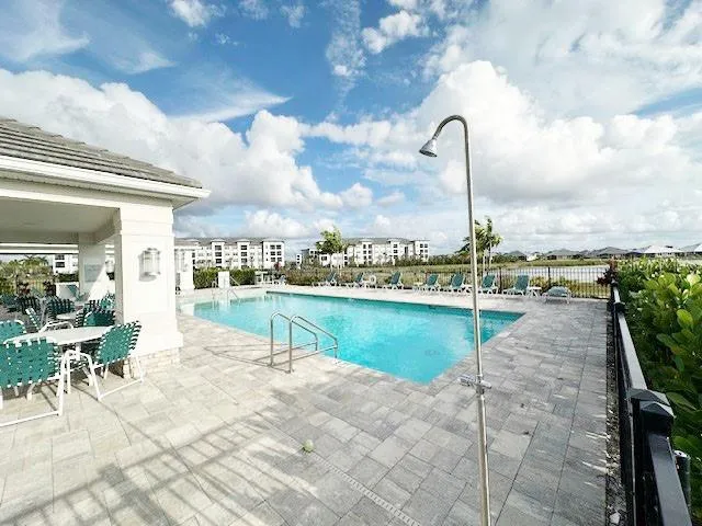 $2,800 | 189 Van Gogh Cove, Bradenton, FL 34212