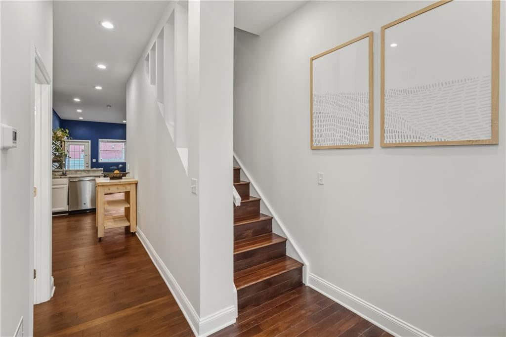 159 44th Street Pittsburgh, PA 15201 - Photo 3 of 30