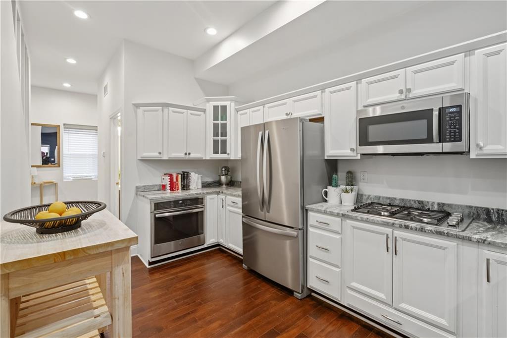 159 44th Street Pittsburgh, PA 15201 - Photo 7 of 30