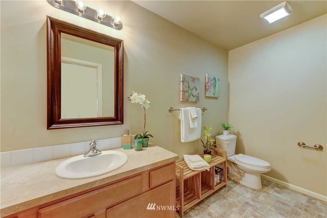 1205 231st Street Southwest Bothell, WA 98021 - Photo 13 of 22
