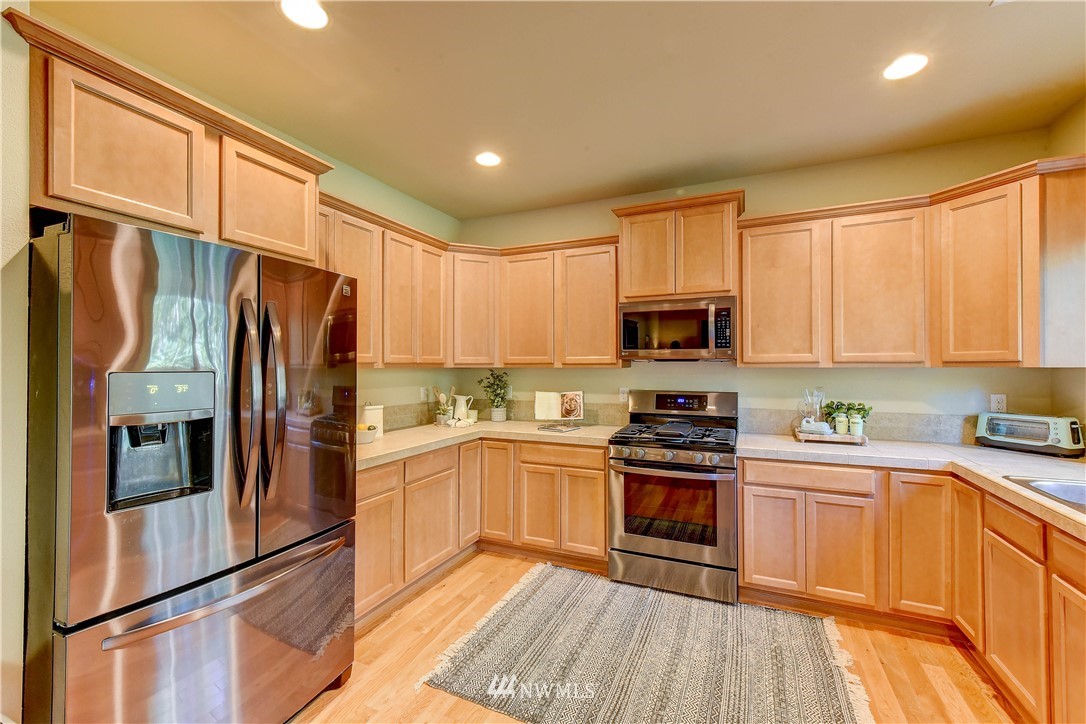 1205 231st Street Southwest Bothell, WA 98021 - Photo 6 of 22