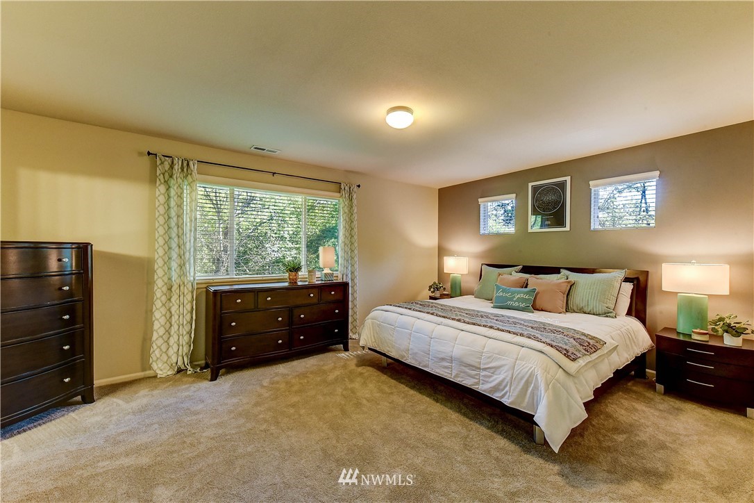 1205 231st Street Southwest Bothell, WA 98021 - Photo 9 of 22
