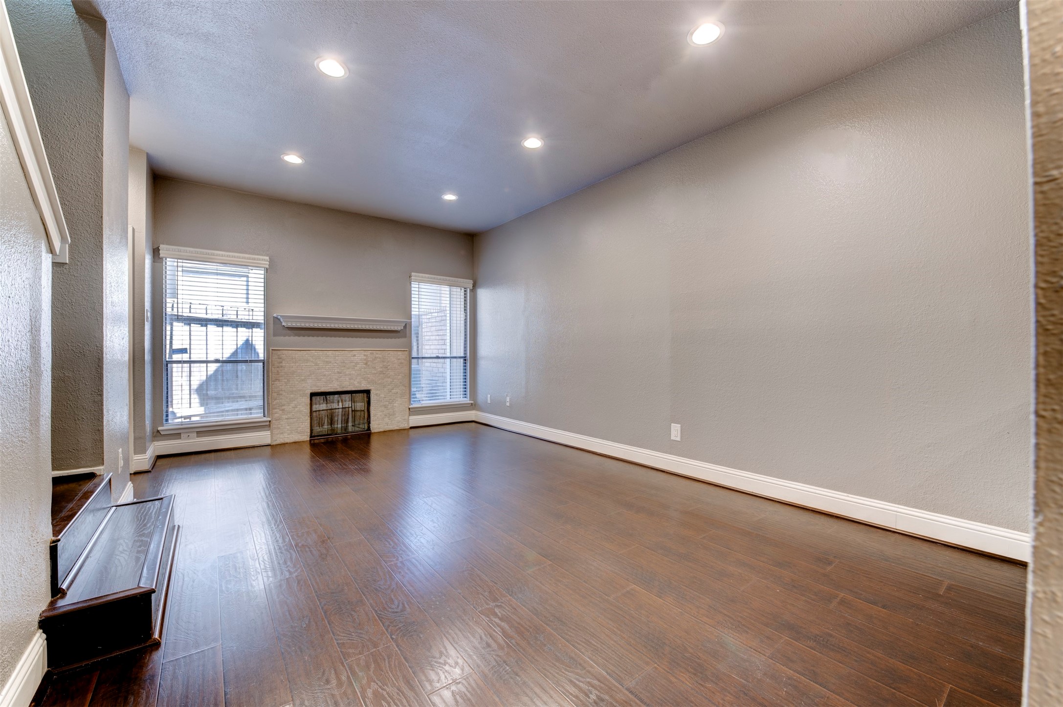 1920 Augusta Drive, Unit 19 Houston, TX 77057 - Photo 12 of 40