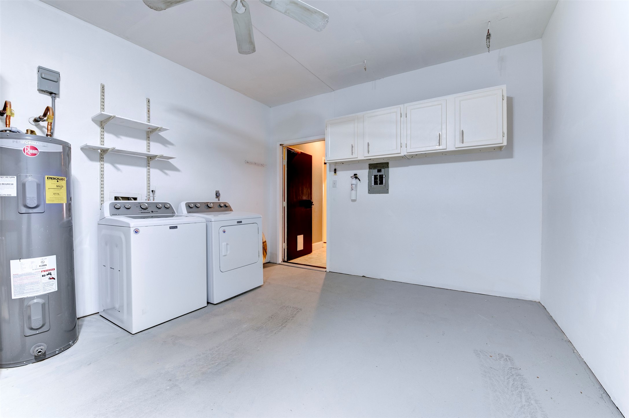 1920 Augusta Drive, Unit 19 Houston, TX 77057 - Photo 33 of 40