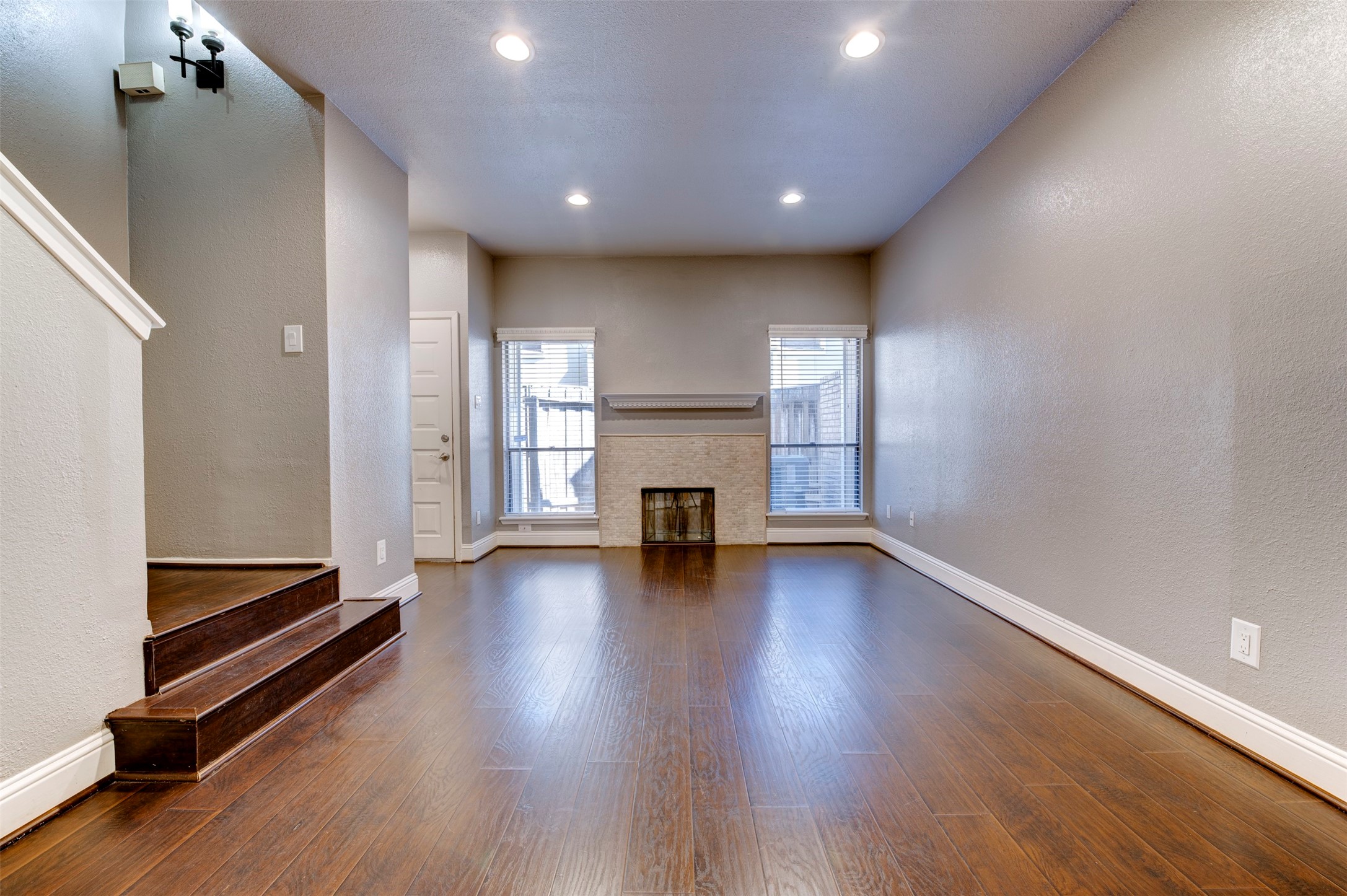 1920 Augusta Drive, Unit 19 Houston, TX 77057 - Photo 10 of 40