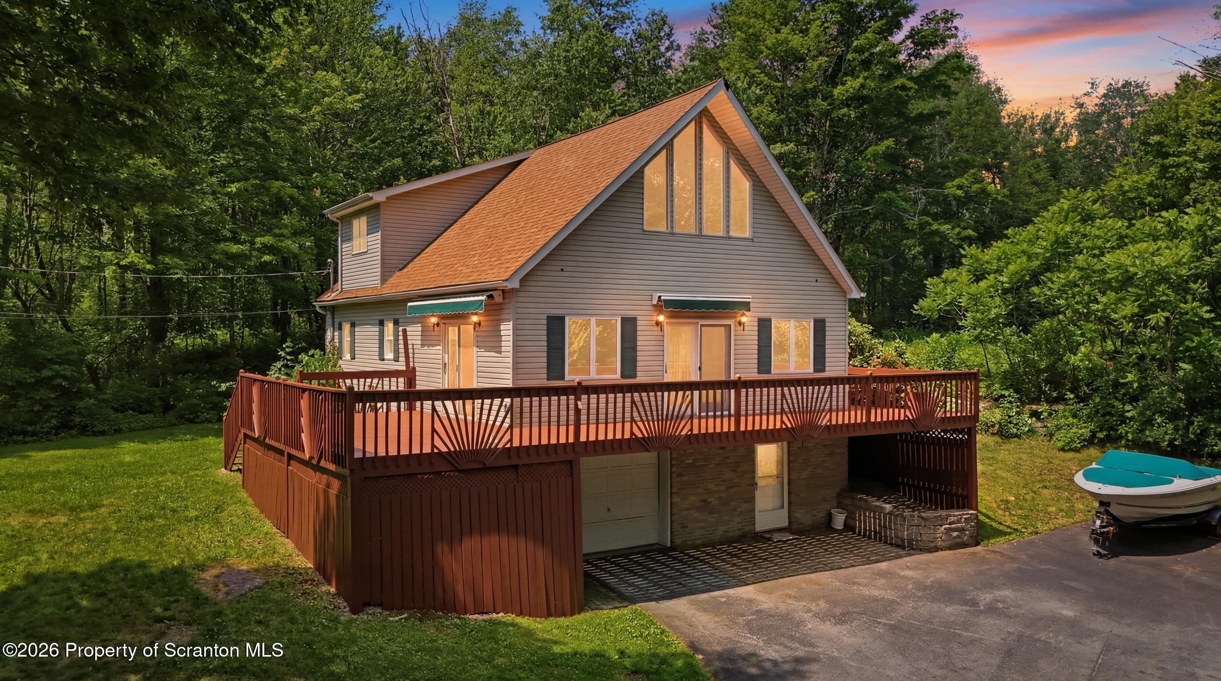 140 Sunset Street Carbondale, PA 18407 - Photo 1 of 46 140 sunset1