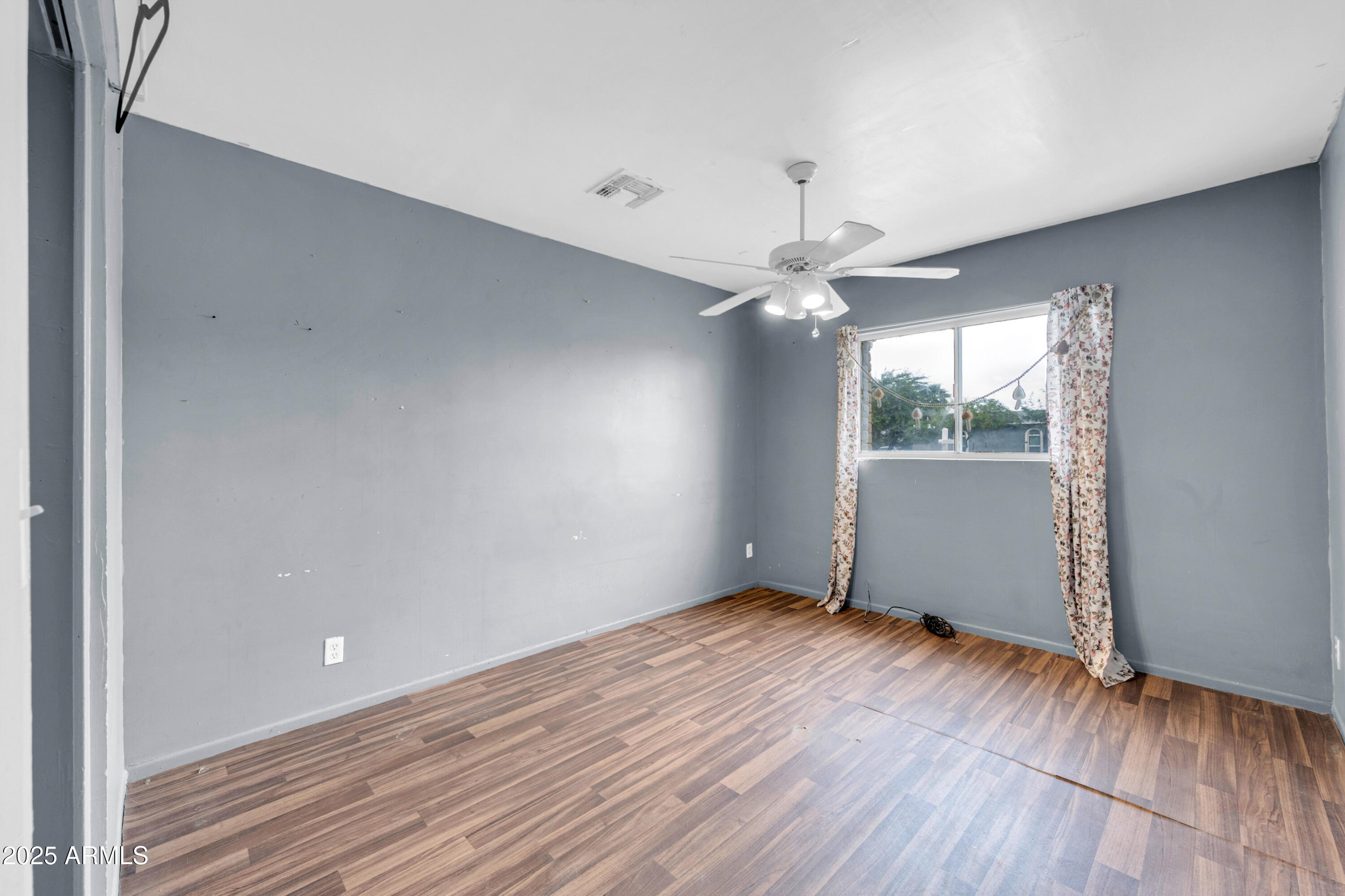 1627 West Maldonado Road Phoenix, AZ 85041 - Photo 15 of 30 1627 W Maldonado Rd-34