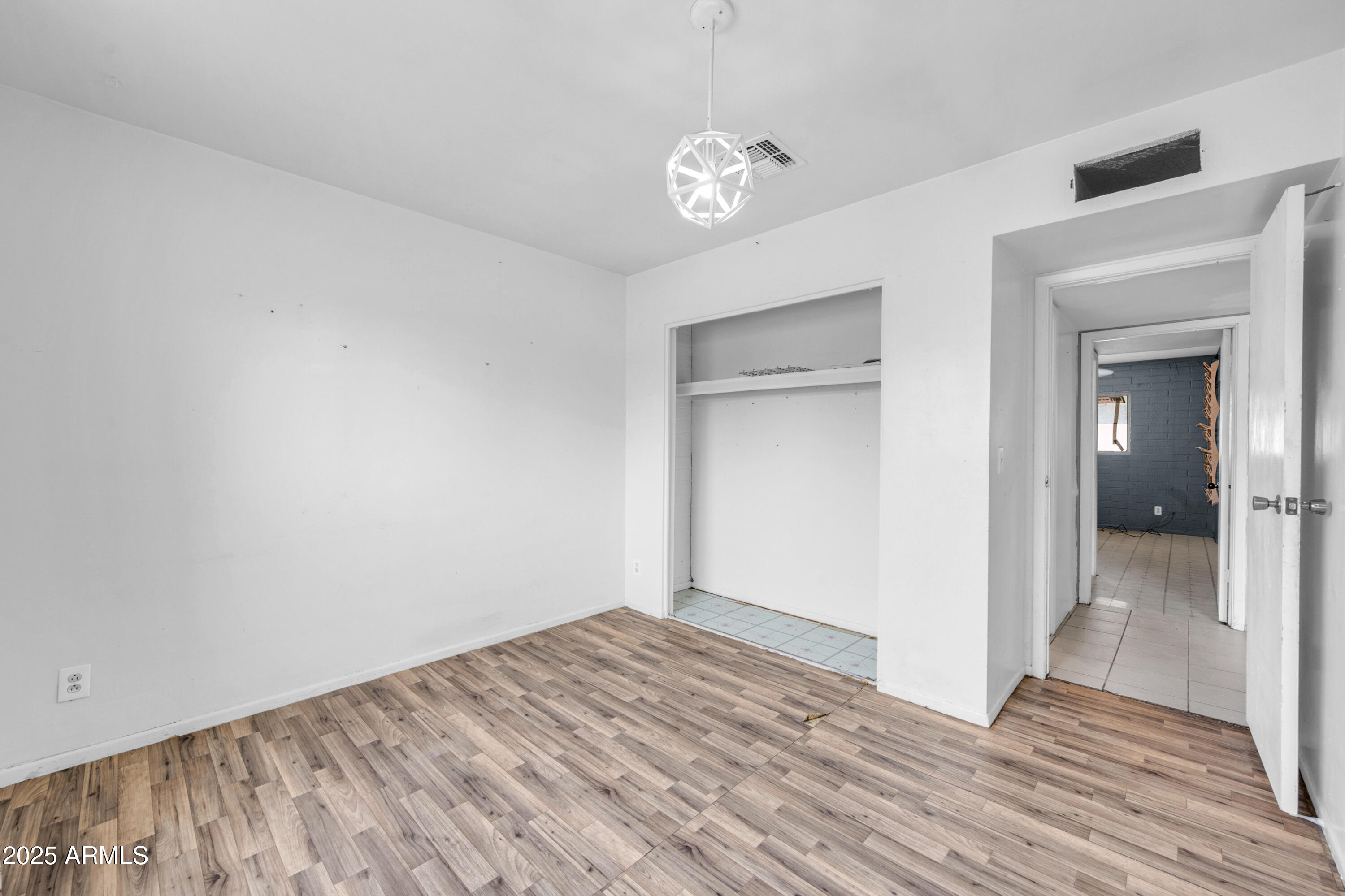 1627 West Maldonado Road Phoenix, AZ 85041 - Photo 17 of 30 1627 W Maldonado Rd-36