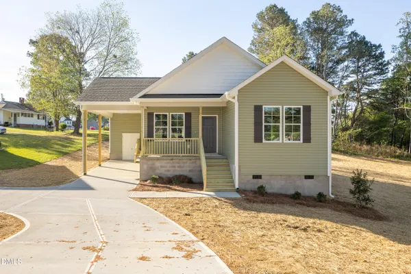 $254,900 | 179 West Hamer Street, Coats, NC 27521