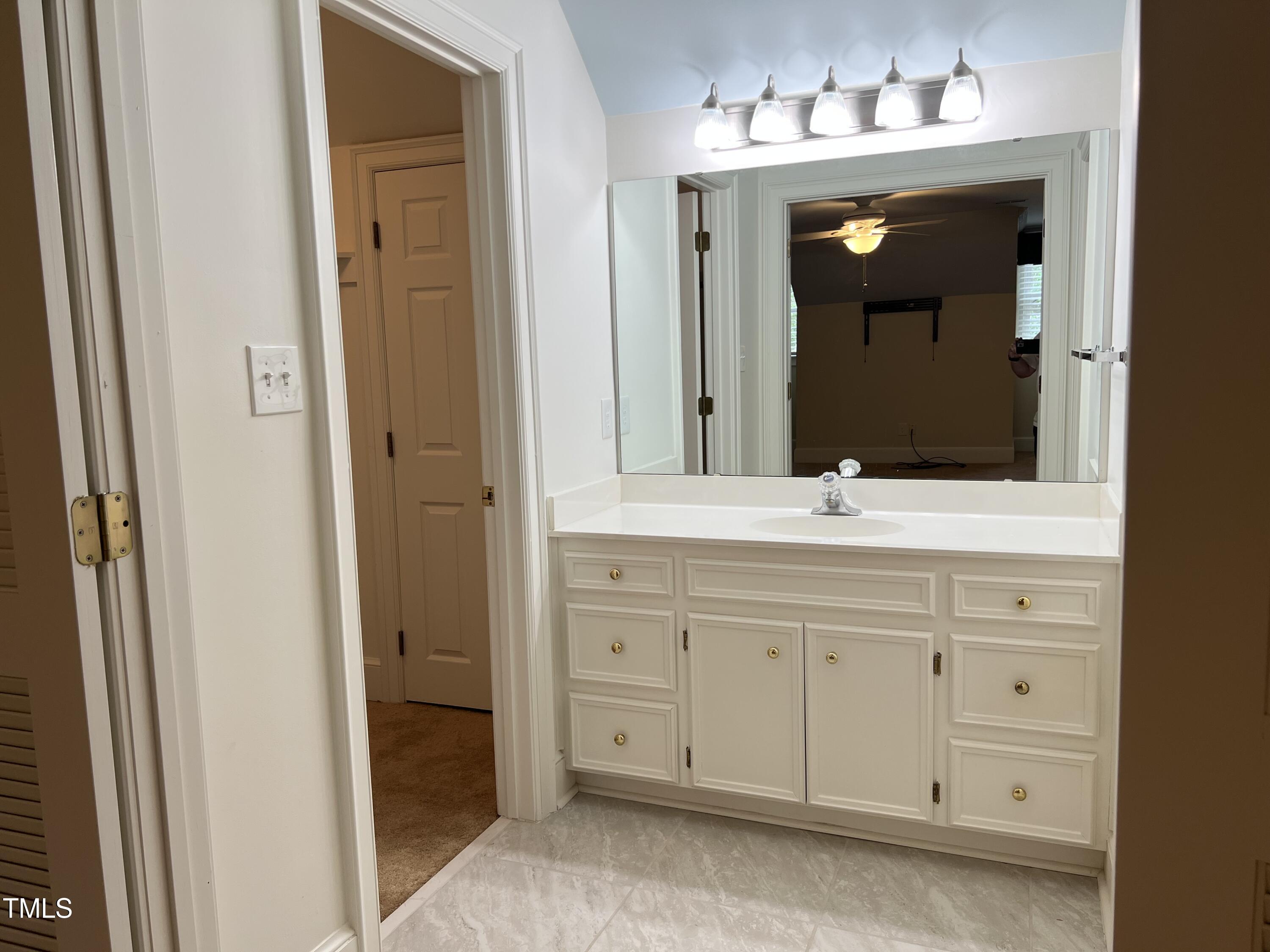 3349 Ridgecrest Court Raleigh, NC 27607 - Photo 18 of 19 IMG_5853