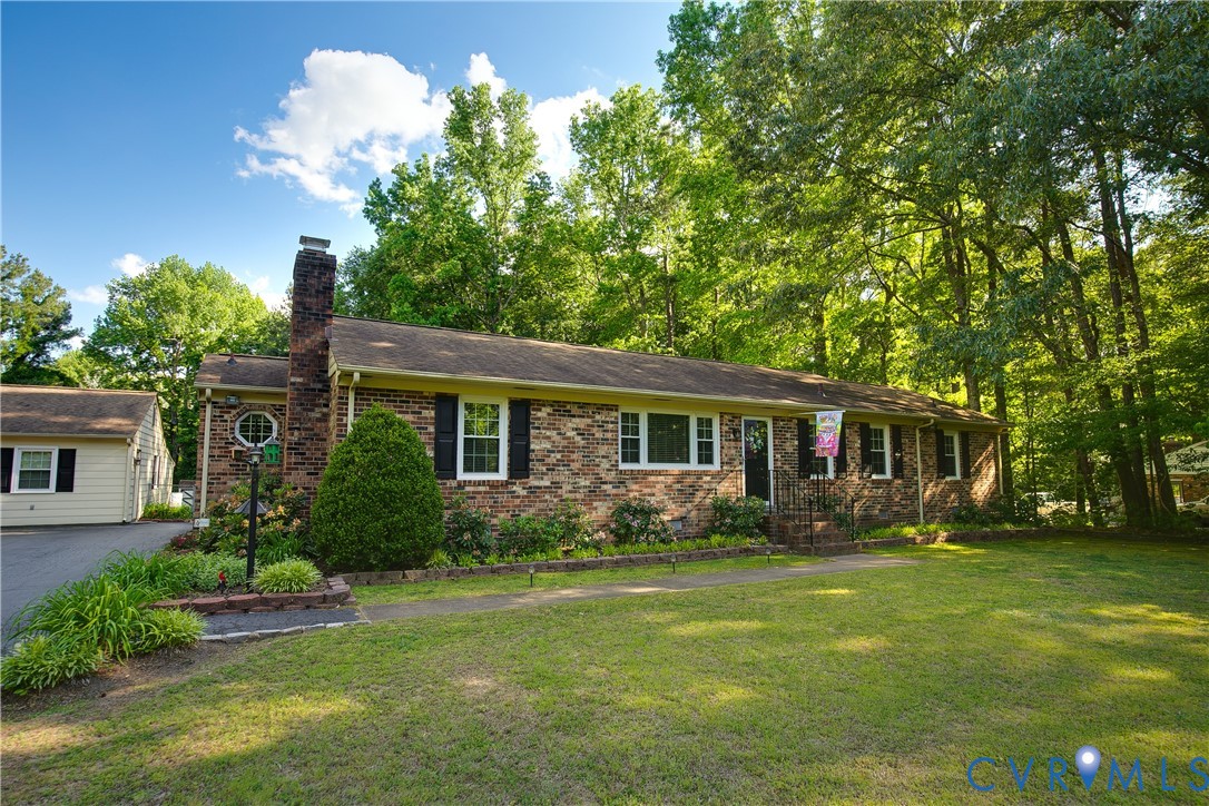 3955 Turner Woods Road Henrico, VA 23231 - Photo 3 of 43