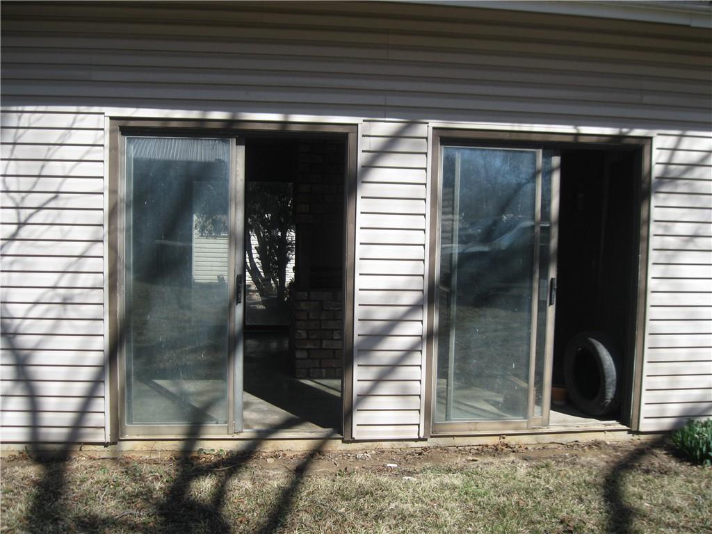 304 South Cedar Street Lane, KS 66042 - Photo 12 of 21