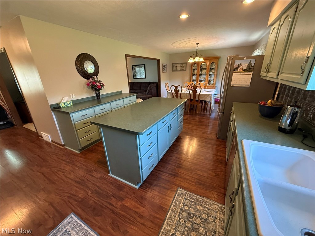 2462 York View Road Southwest New Philadelphia, OH 44663 - Photo 14 of 50
