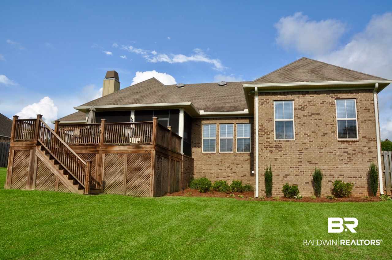 24111 Trowbridge Court Daphne, AL 36526 - Photo 32 of 47 Back of home during Spring / Summer