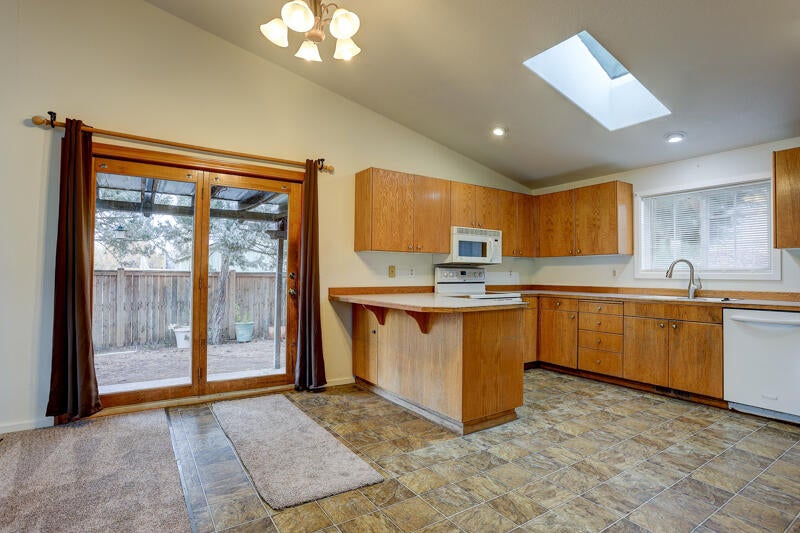 63565 Ranch Village Drive Bend, OR 97701 - Photo 7 of 26 63565 Ranch Village Drive-8
