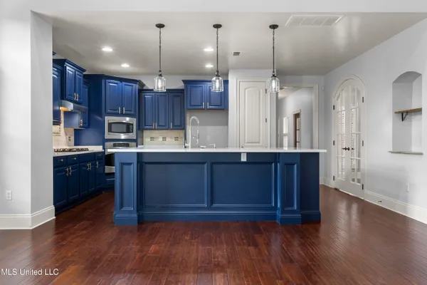 $485,000 | 19763 Maben Avenue, Biloxi, MS 39532