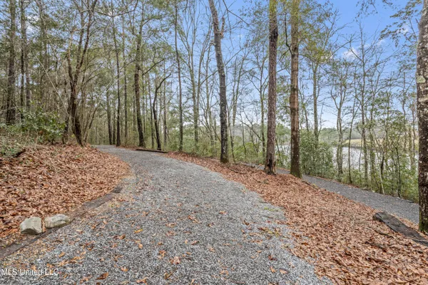 $485,000 | 19763 Maben Avenue, Biloxi, MS 39532