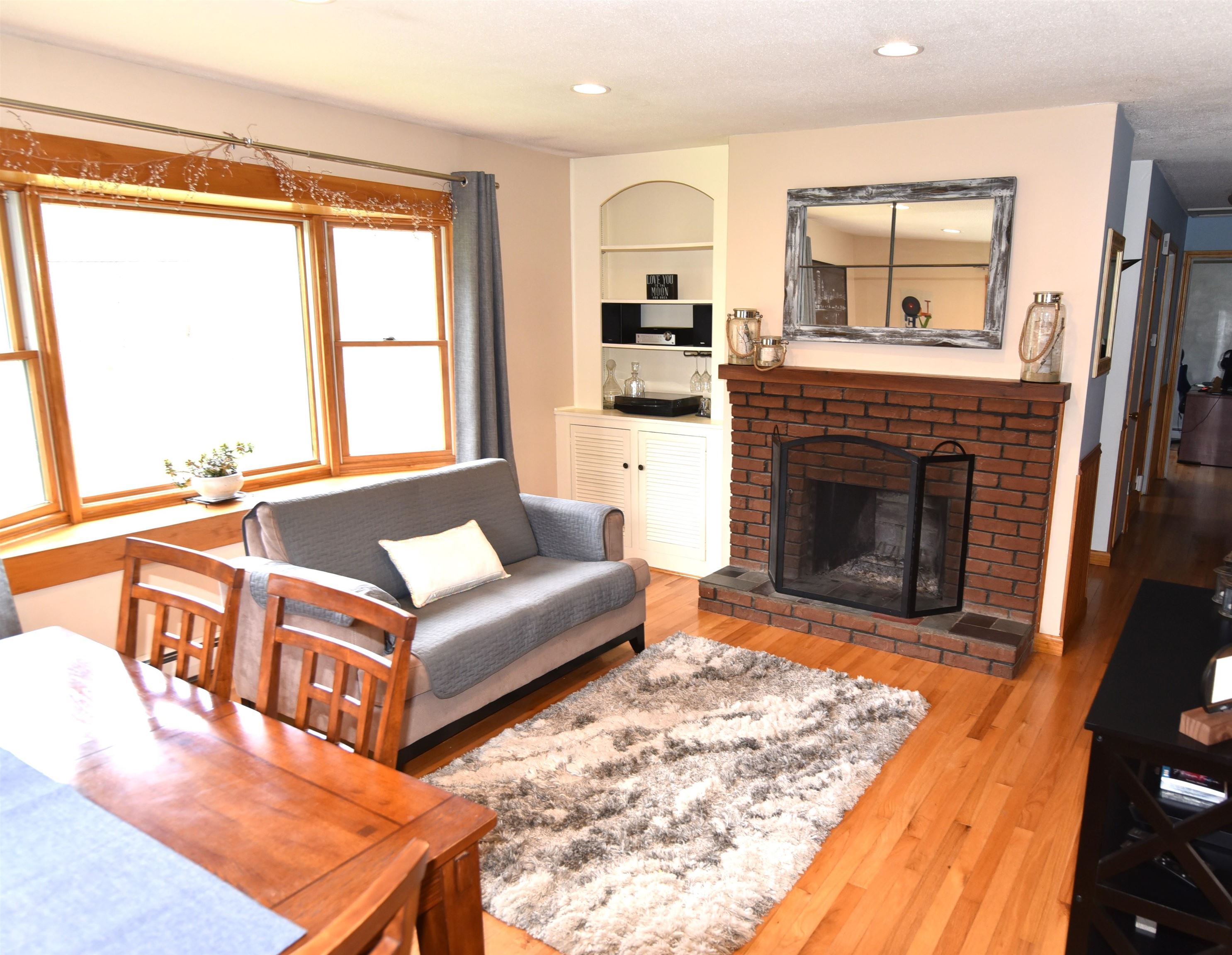1903 Huntington Road Richmond, VT 05477 - Photo 20 of 23 Gallery Image 20