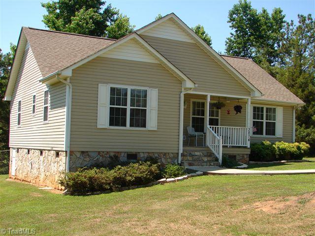 3874 Young Road Asheboro, NC 27205 - Photo 3 of 22 Gallery Image 3