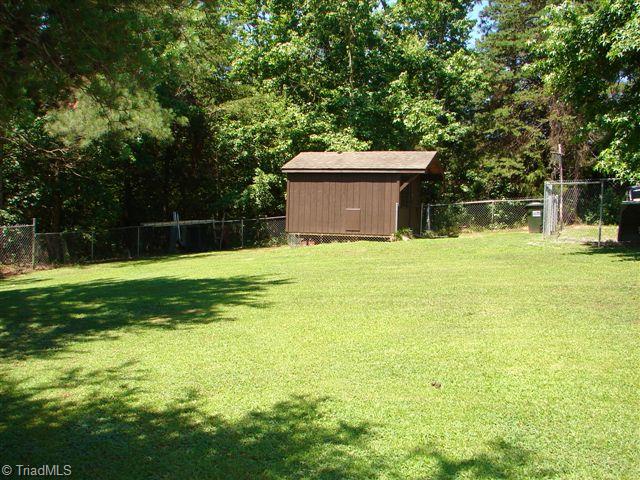 3874 Young Road Asheboro, NC 27205 - Photo 7 of 22 Gallery Image 7