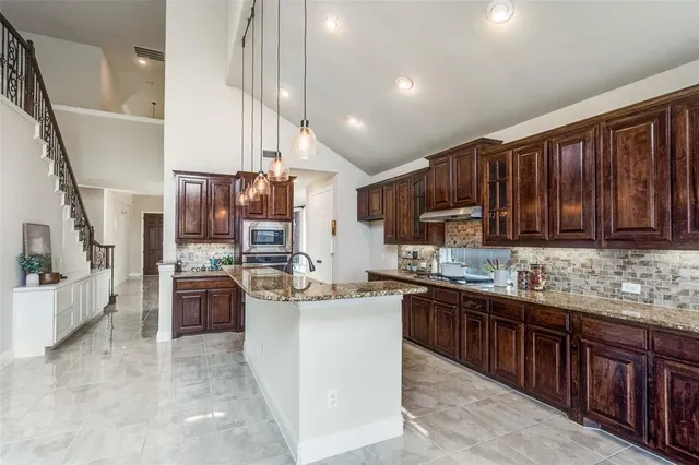 $700,000 | 3629 Oakstone Drive, Plano, TX 75025