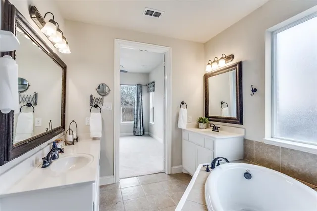 $700,000 | 3629 Oakstone Drive, Plano, TX 75025