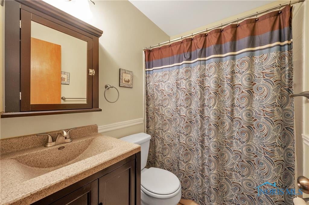 2737 Trimble Road Toledo, OH 43613 - Photo 15 of 27 Gallery Image 15