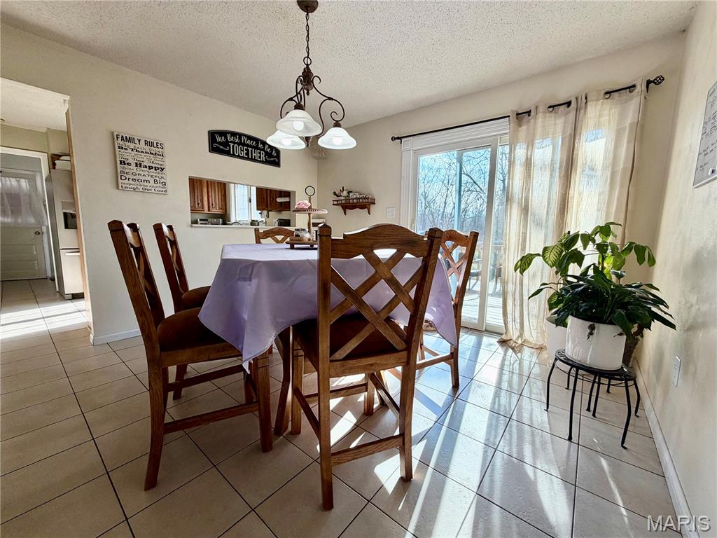 1451 Spring Bluff Road Sullivan, MO 63080 - Photo 7 of 54