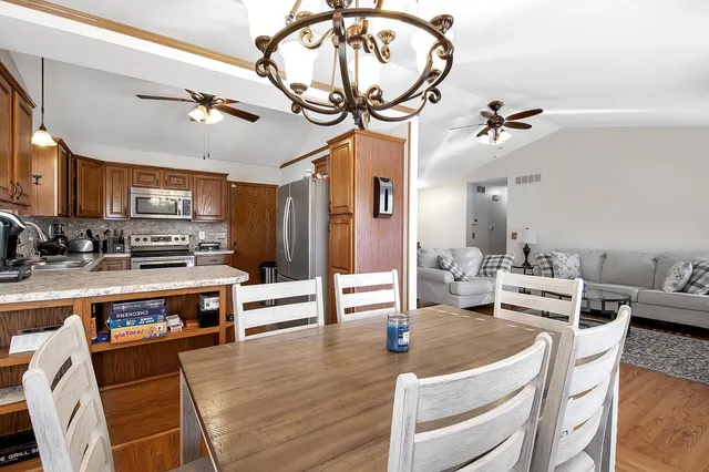 $289,900 | 4849 East 44th Street North, Bel Aire, KS 67220