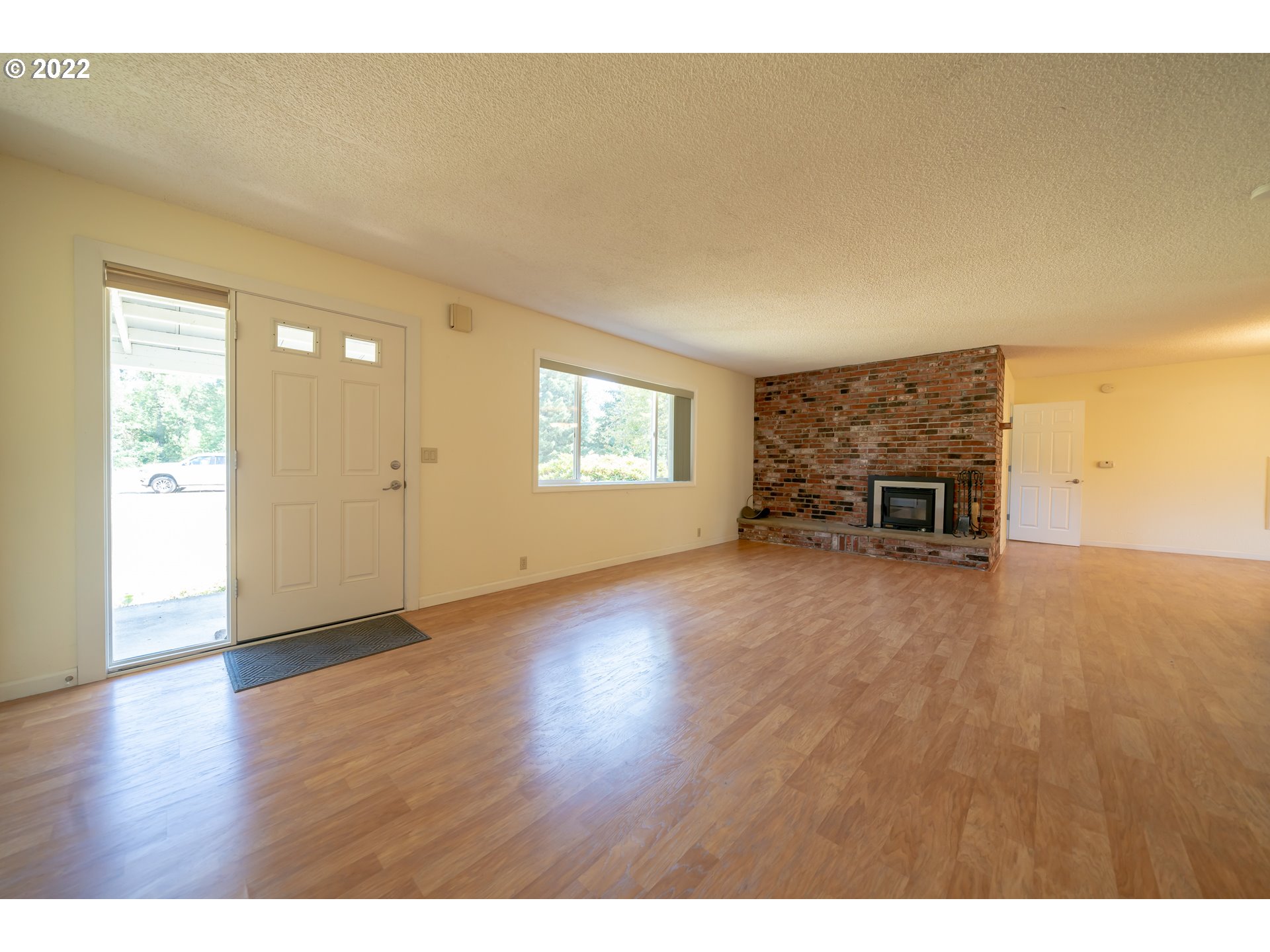 38116 Kelly Road Scio, OR 97374 - Photo 3 of 26 Gallery Image 3